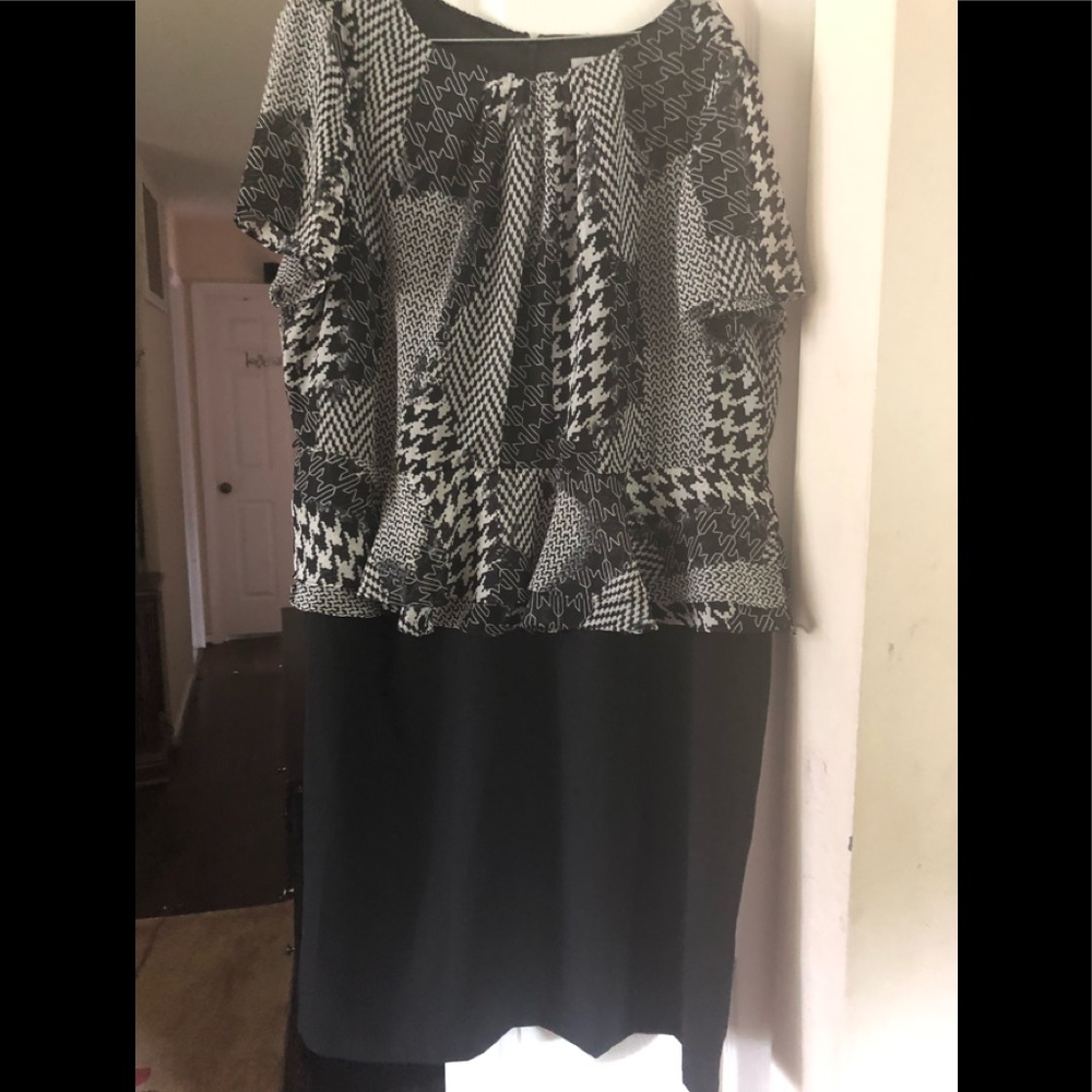 Shelby & Palmer peplum dress